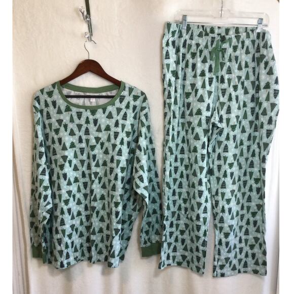 Lauren Conrad Christmas Tree Pajama Set 2XB - Picture 2 of 10
